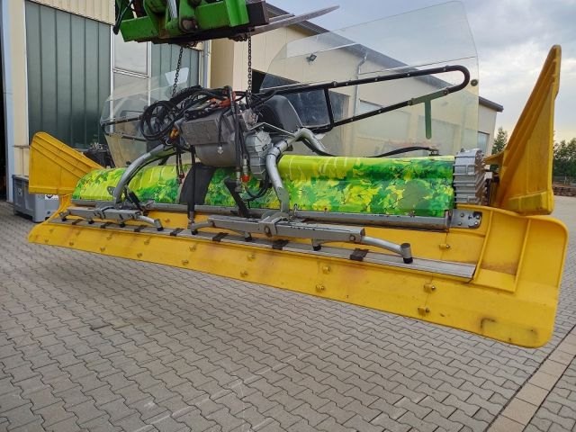 Kässbohrer PB600 E+
