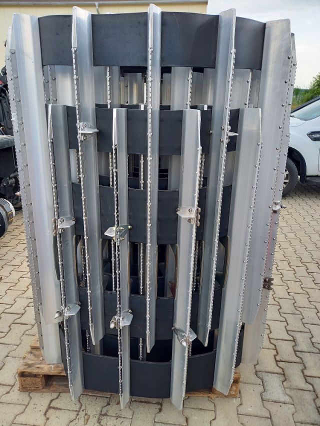 Kässbohrer PB600 E+