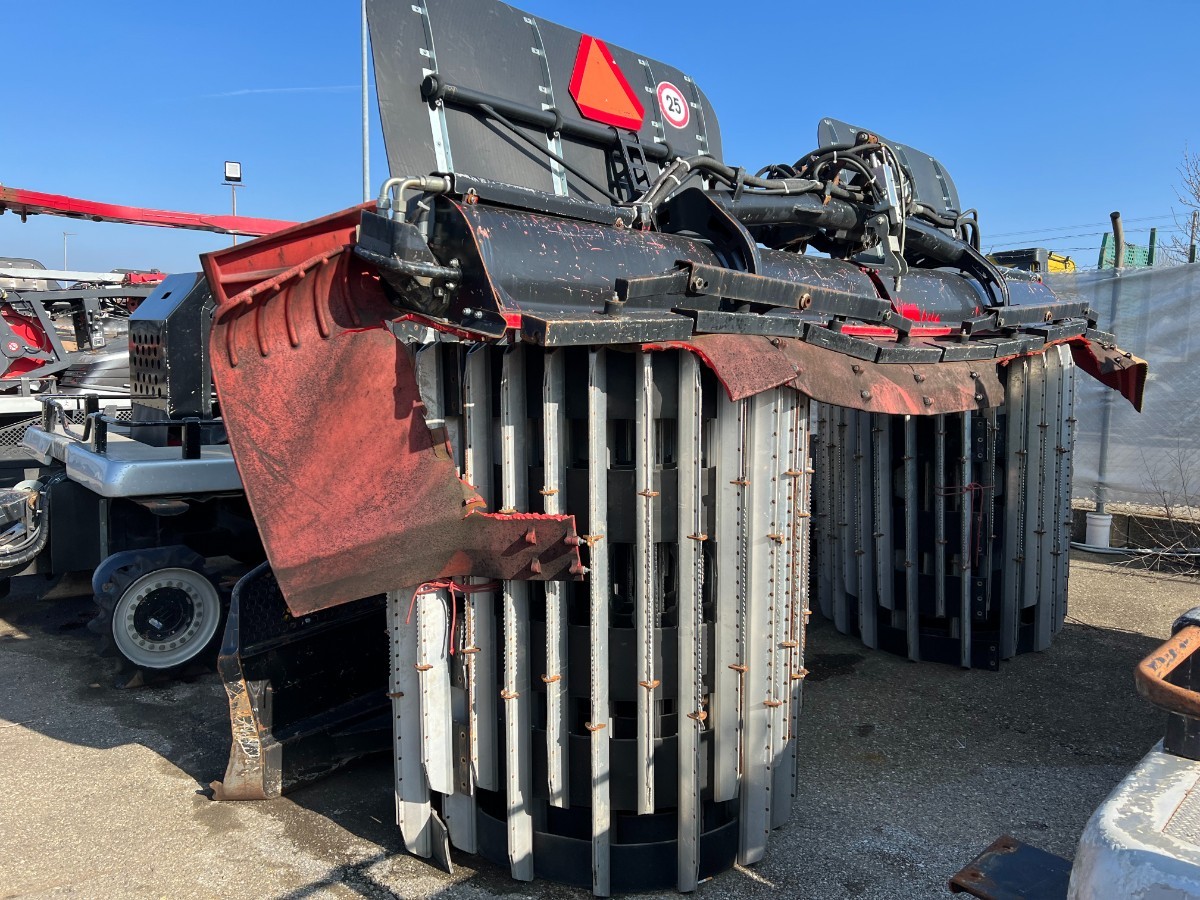 Prinoth Everest PT-49