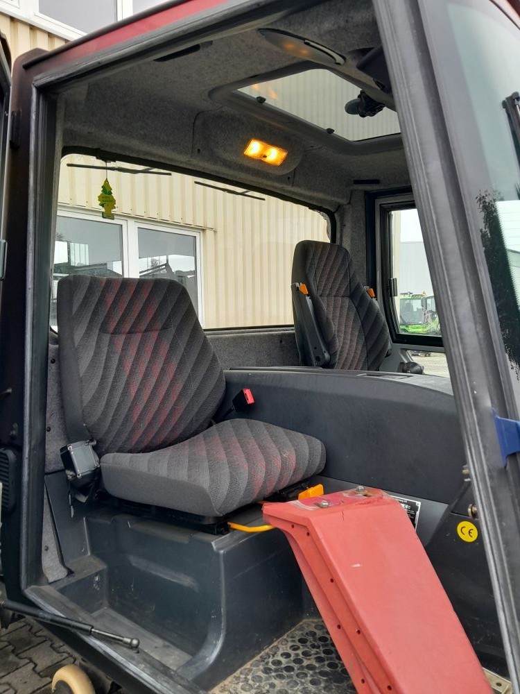 Pistenbully PB 100