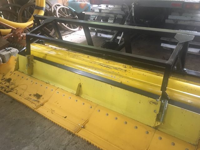 Kässbohrer PB 60