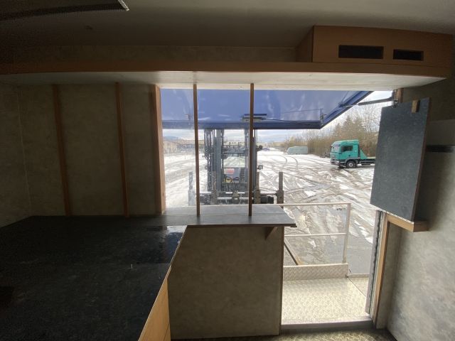 PistenBully Cafe/Bar/Imbiß PT-2